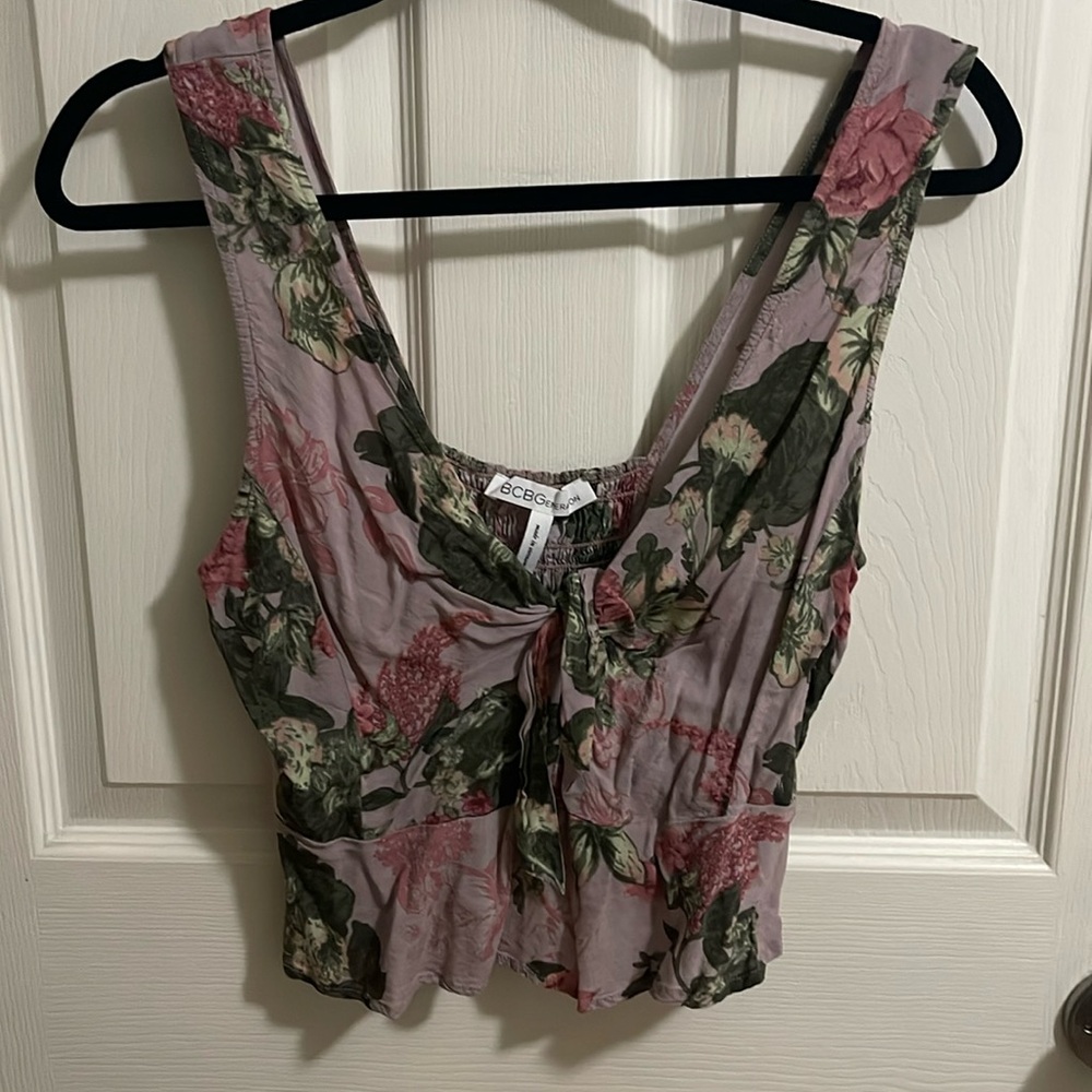 BCBG generation crop top size small